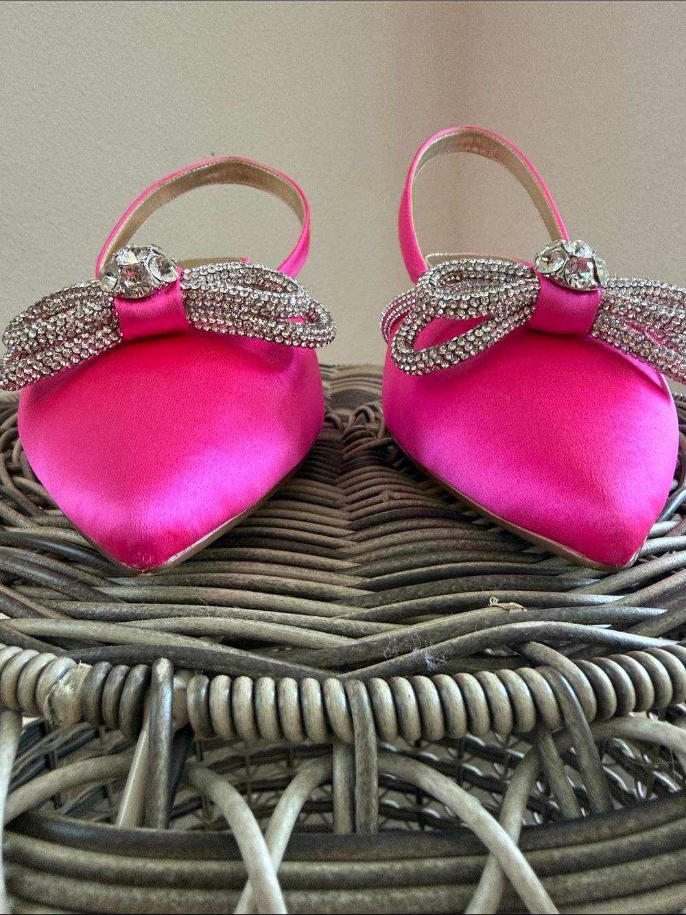Lilly Pulitzer Hot Pink Satin Slingback Heels with Crystal Bow - Picture 8 of 12
